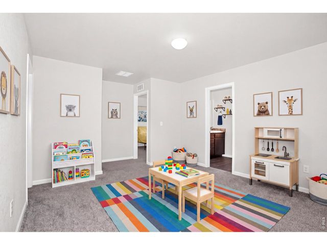 2871 Night Sky Dr, Berthoud, CO 80513