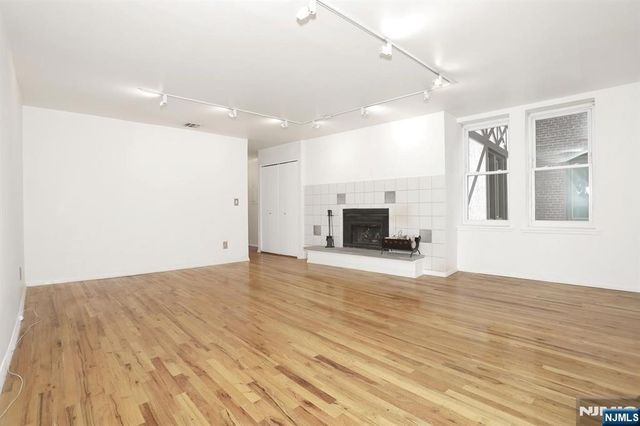 109 Grand Avenue 2A, Englewood, NJ 07631