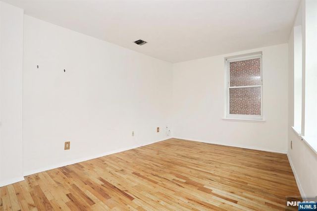 109 Grand Avenue 2A, Englewood, NJ 07631