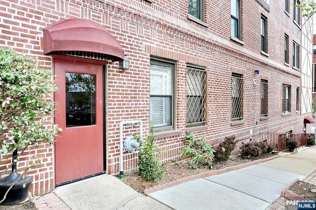 109 Grand Avenue 2A, Englewood, NJ 07631
