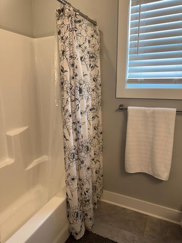 1180 Sandbed Road, Newton, AL 36352