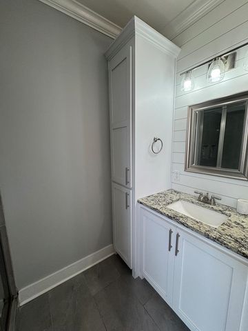 1180 Sandbed Road, Newton, AL 36352