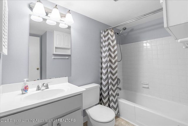 3333 Moores River Drive 803, Lansing, MI 48911