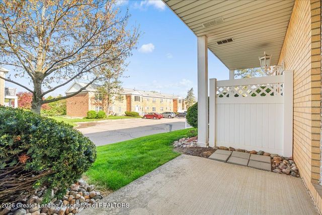 3333 Moores River Drive 803, Lansing, MI 48911