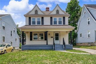44 E Beechwood Avenue, Dayton, OH 45405