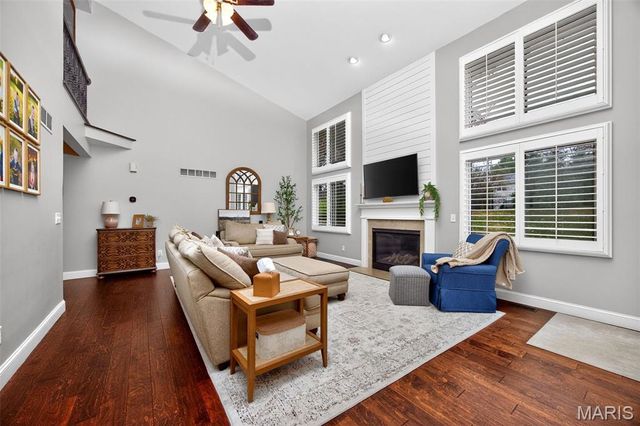 3629 Meadowglen Court, St Charles, MO 63303