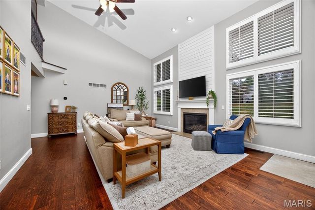 3629 Meadowglen Court, St Charles, MO 63303