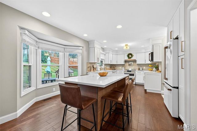 3629 Meadowglen Court, St Charles, MO 63303