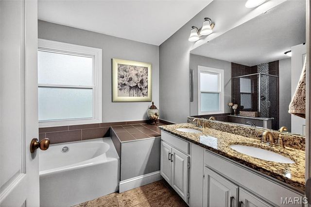 3629 Meadowglen Court, St Charles, MO 63303