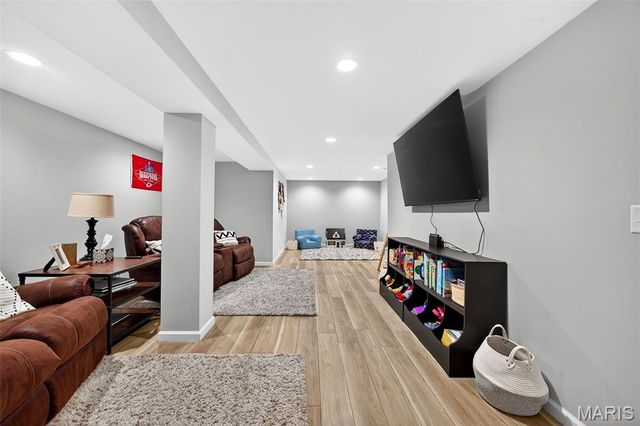 3629 Meadowglen Court, St Charles, MO 63303