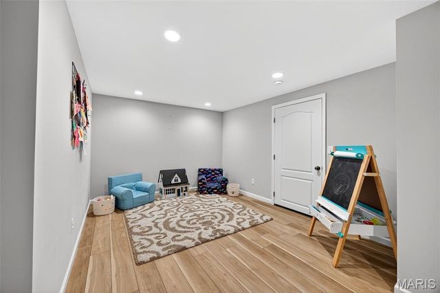 3629 Meadowglen Court, St Charles, MO 63303