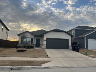 6841 Fools Gold Drive, Fort Worth, TX 76179