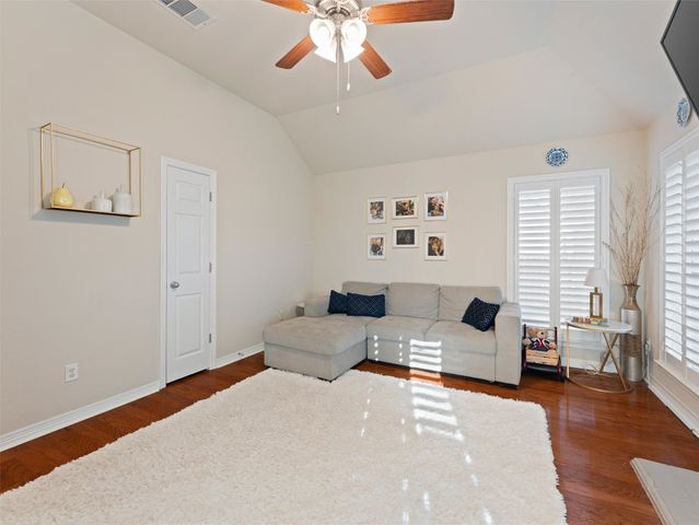 625 Palo Duro Drive, Hurst, TX 76054