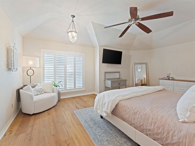 625 Palo Duro Drive, Hurst, TX 76054