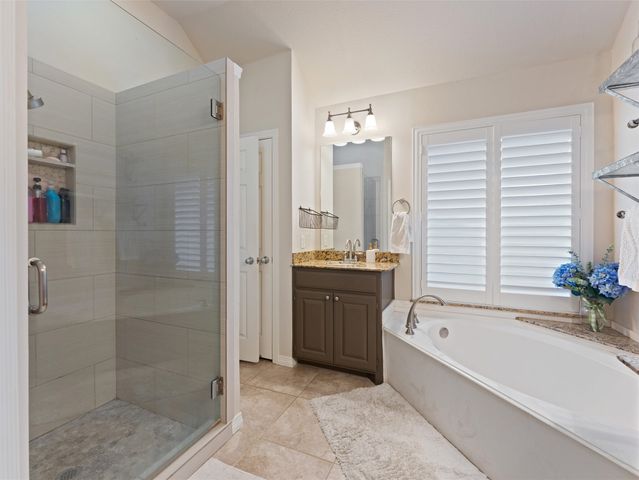 625 Palo Duro Drive, Hurst, TX 76054