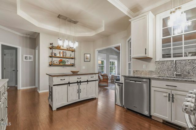 308 Burnt Pine Court, Apex, NC 27502