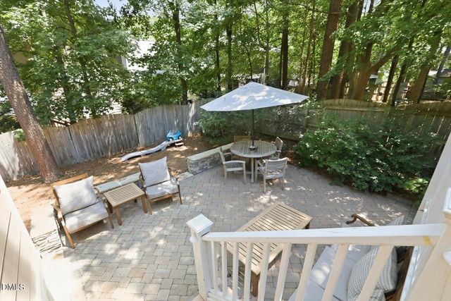 308 Burnt Pine Court, Apex, NC 27502
