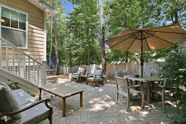 308 Burnt Pine Court, Apex, NC 27502