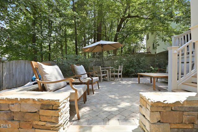 308 Burnt Pine Court, Apex, NC 27502