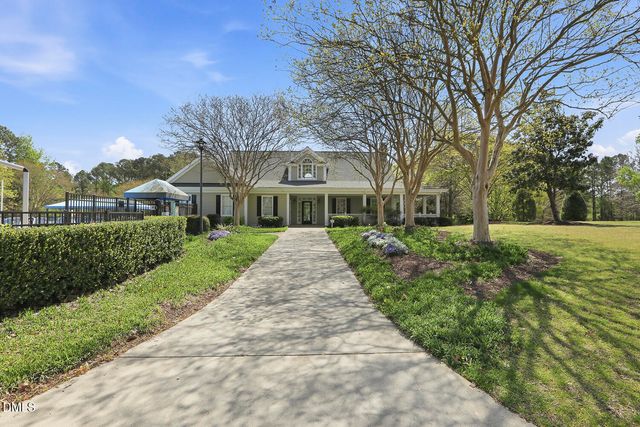 308 Burnt Pine Court, Apex, NC 27502