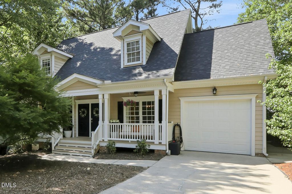 308 Burnt Pine Court, Apex, NC 27502