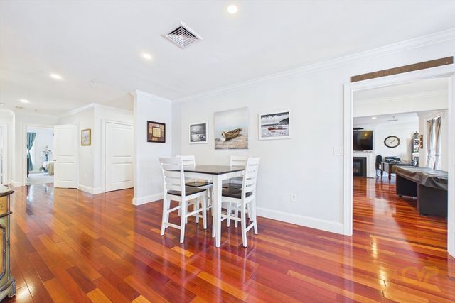 15 Park Ave 307, Hull, MA 02045