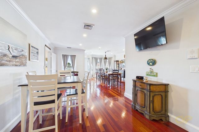 15 Park Ave 307, Hull, MA 02045
