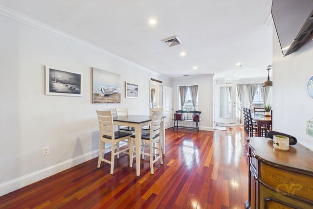 15 Park Ave 307, Hull, MA 02045