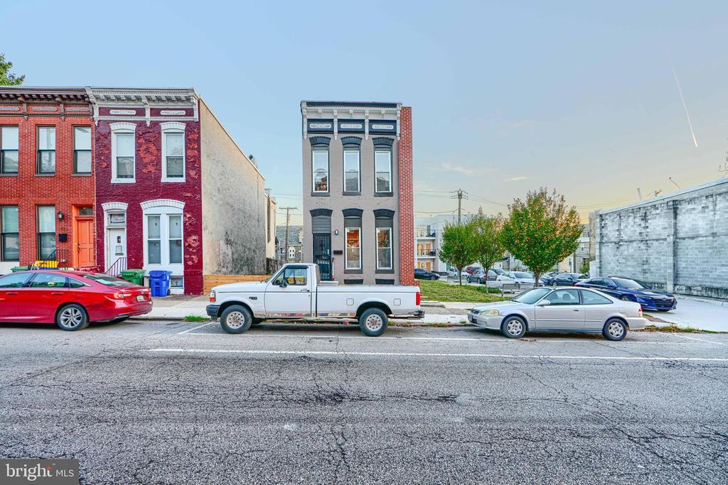 717 E BIDDLE ST, Baltimore, MD 21202