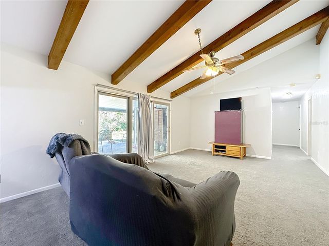 2626 NW 68TH AVE, Gainesville, FL 32653