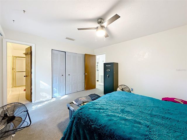 2626 NW 68TH AVE, Gainesville, FL 32653