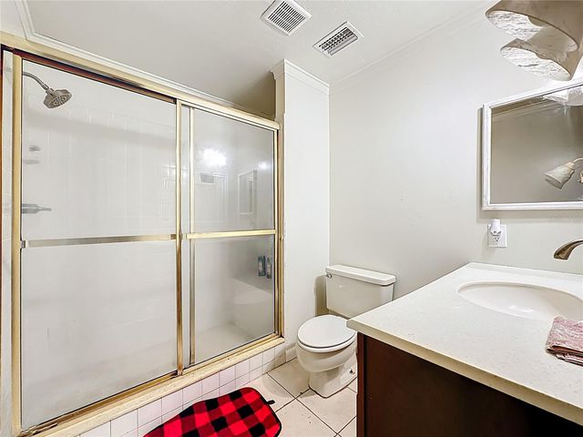 2626 NW 68TH AVE, Gainesville, FL 32653