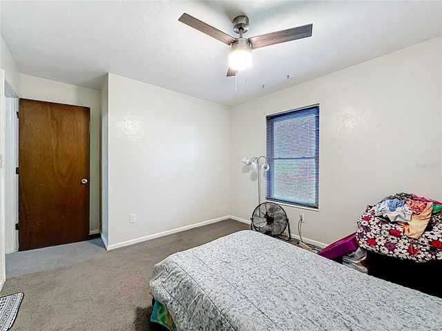 2626 NW 68TH AVE, Gainesville, FL 32653