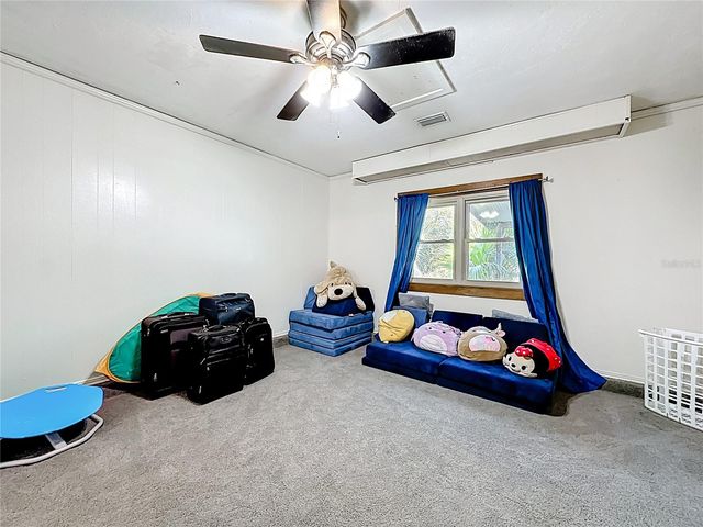 2626 NW 68TH AVE, Gainesville, FL 32653