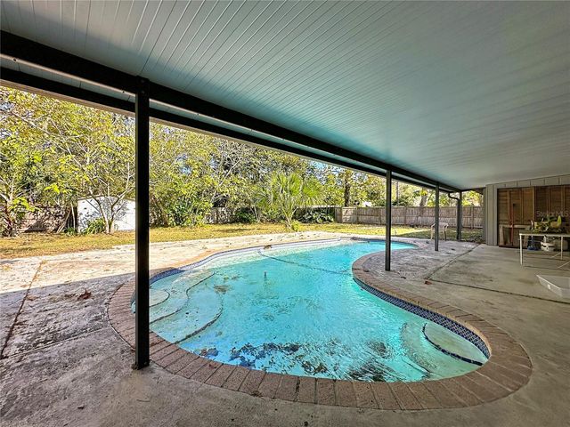 2626 NW 68TH AVE, Gainesville, FL 32653