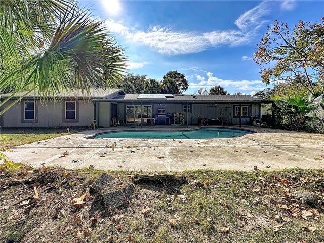 2626 NW 68TH AVE, Gainesville, FL 32653