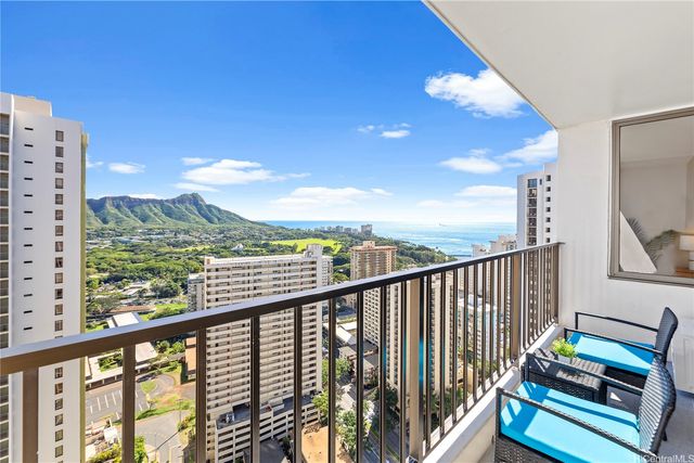 201 Ohua Avenue I-3303, Honolulu, HI 96815