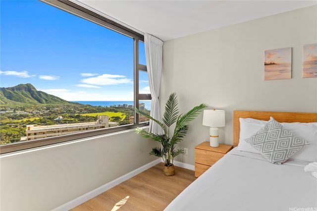 201 Ohua Avenue I-3303, Honolulu, HI 96815