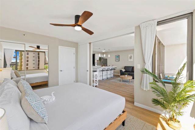 201 Ohua Avenue I-3303, Honolulu, HI 96815