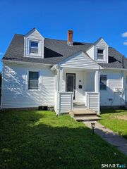44 Colony Street, Bristol, CT 06010