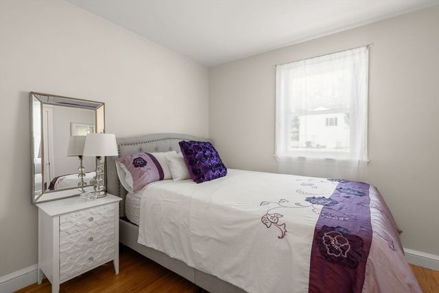 29 Willow Ave, Weymouth, MA 02191