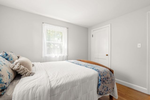 29 Willow Ave, Weymouth, MA 02191