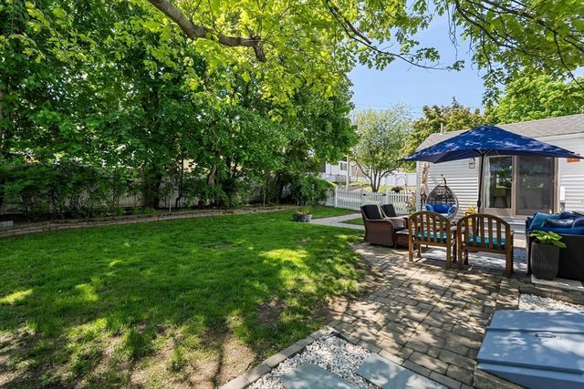 29 Willow Ave, Weymouth, MA 02191