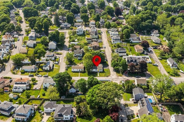29 Willow Ave, Weymouth, MA 02191