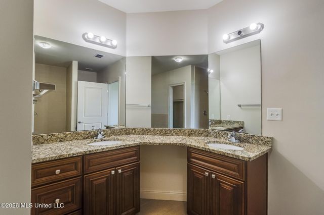 630 Bay Cove Drive, 212, Biloxi, MS 39532