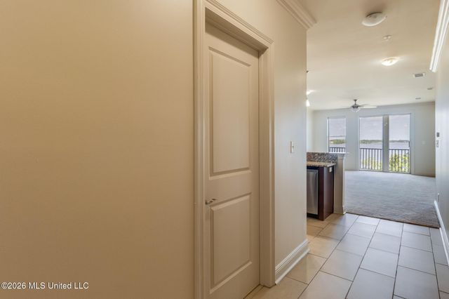 630 Bay Cove Drive, 212, Biloxi, MS 39532