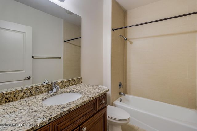 630 Bay Cove Drive, 212, Biloxi, MS 39532