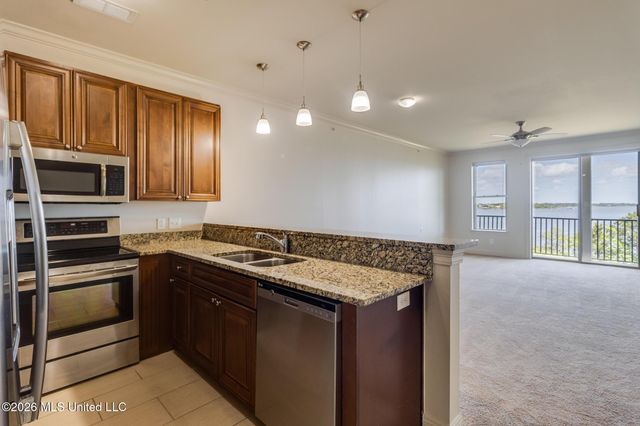 630 Bay Cove Drive, 212, Biloxi, MS 39532