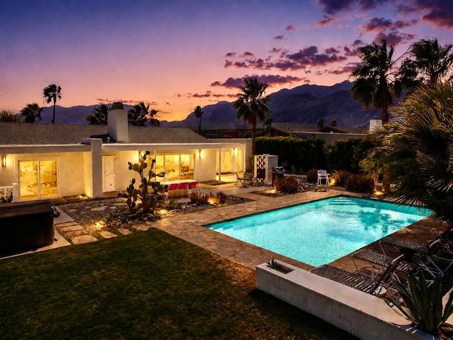 3450 E Chia Road, Palm Springs, CA 92262
