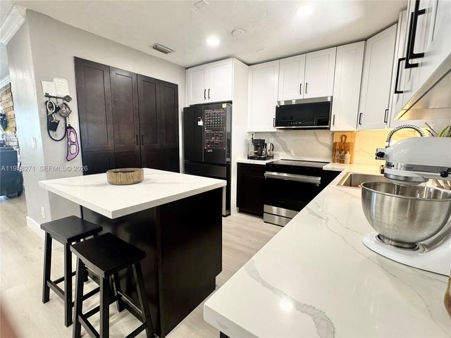 14849 SW 114th Ct, Miami, FL 33176